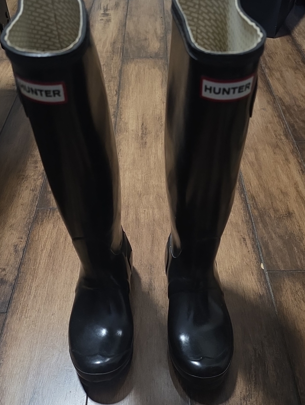 Hunter Women's Tall Gloss Rain Boots - Black